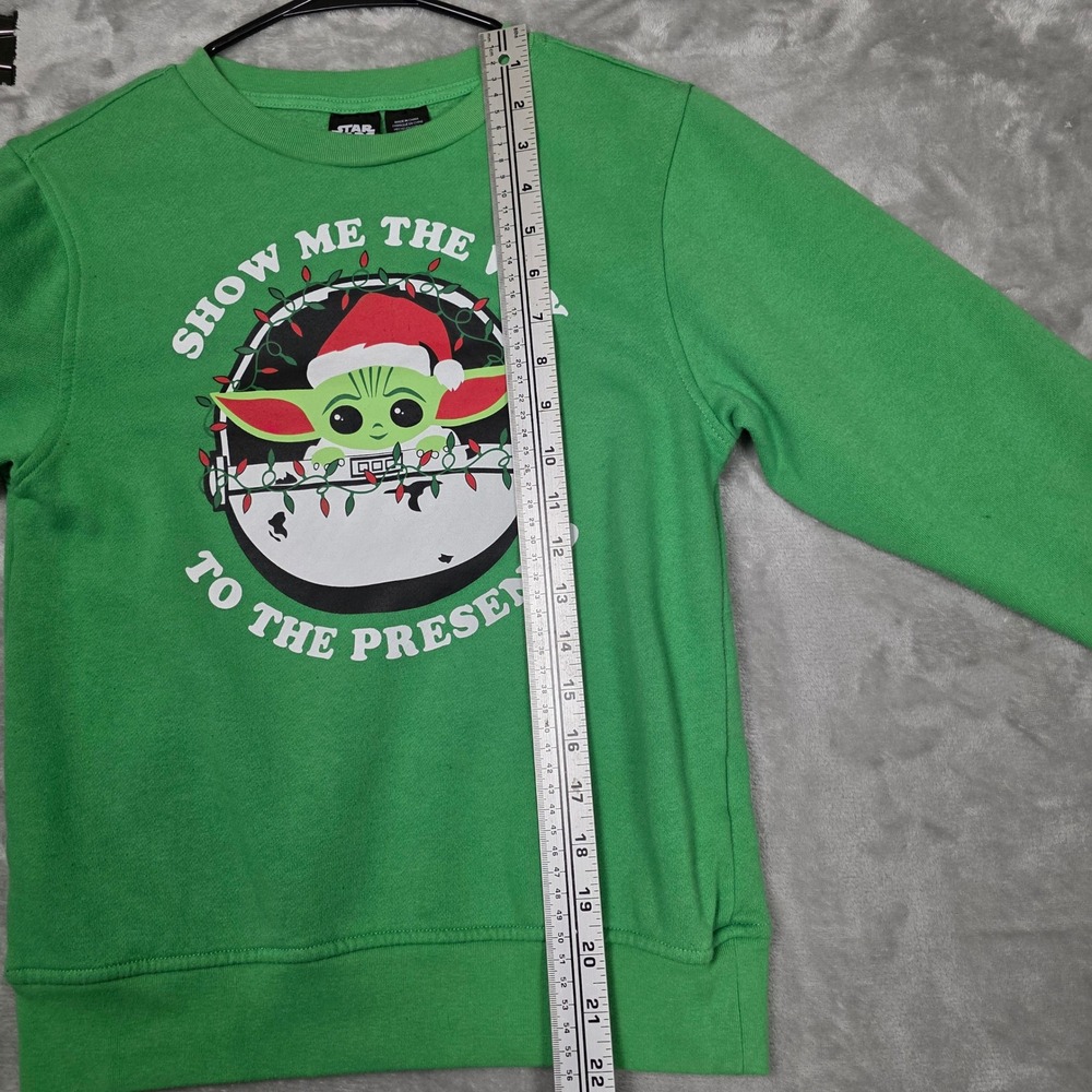 Star Wars Grogu Christmas Sweatshirt Youth‎ Boys M Green Graphic - Picture 7 of 10